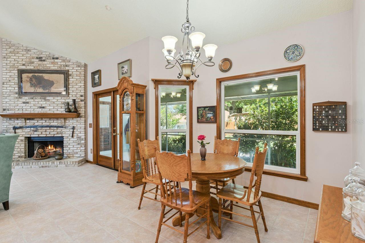 908 ALMOND TREE CIR, ORLANDO, FL — photo 14