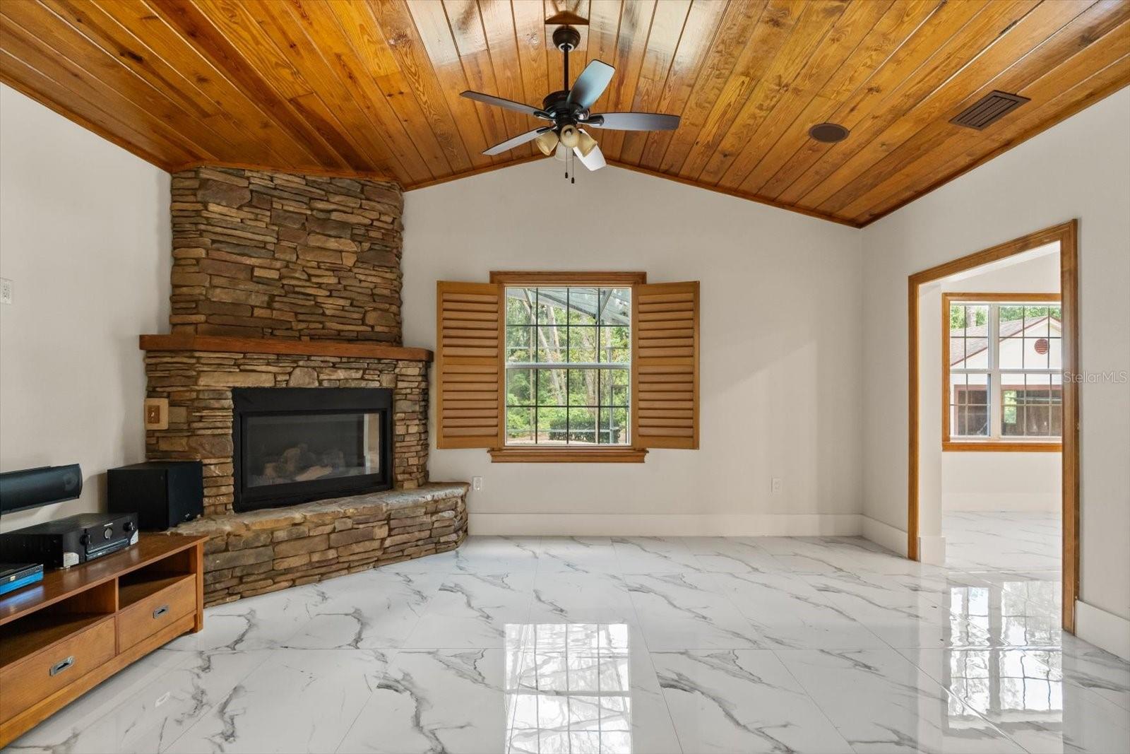27012 GRAND OAK LN, TAVARES, FL — photo 38
