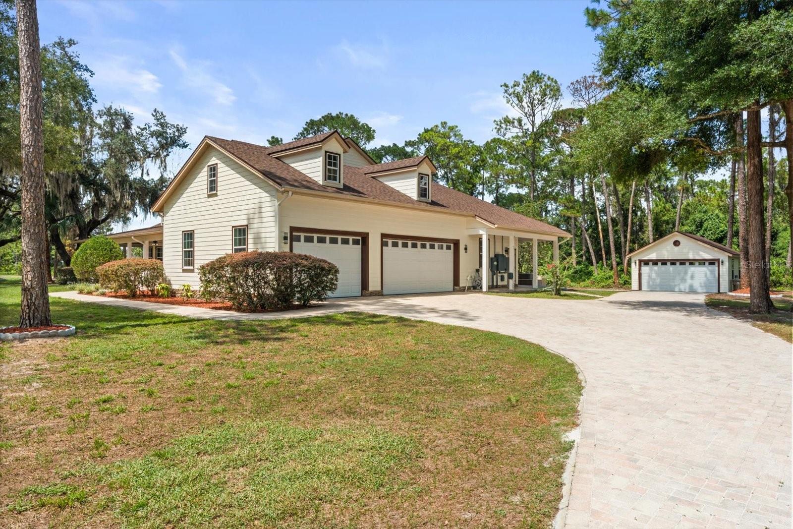 27012 GRAND OAK LN, TAVARES, FL — photo 107
