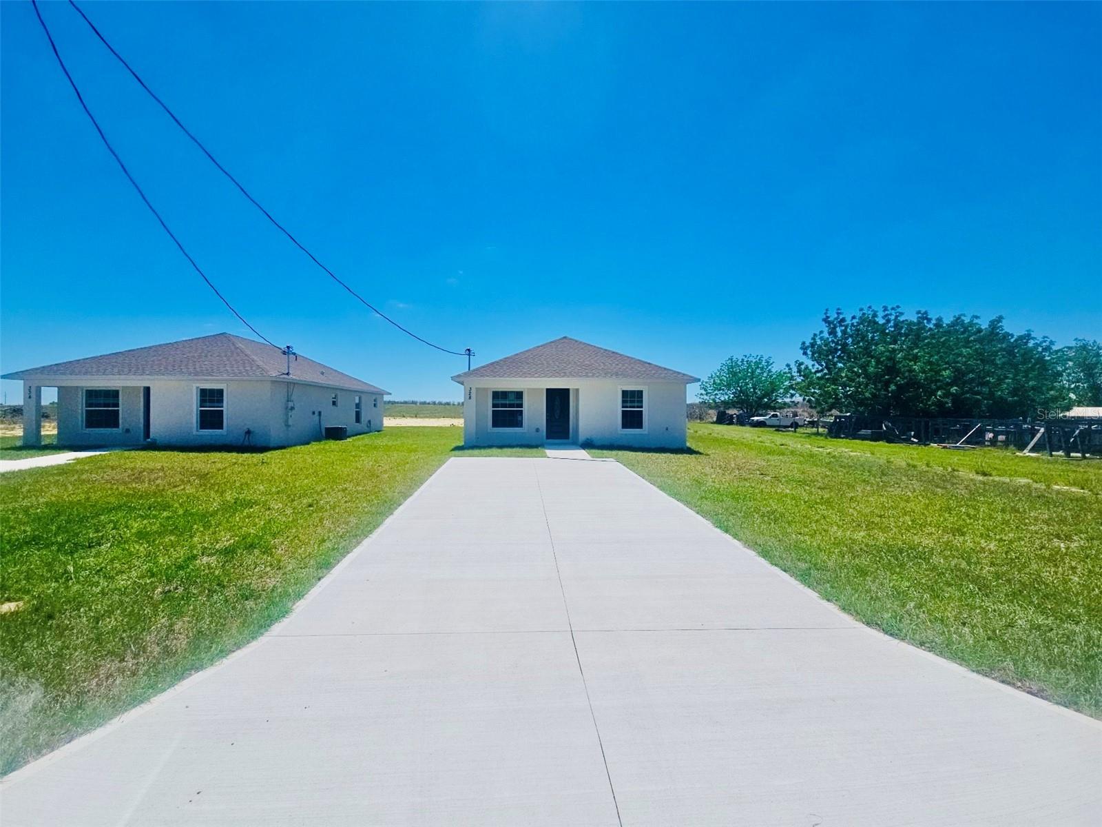 328 MOUNTAIN DR, BABSON PARK, FL — photo 2