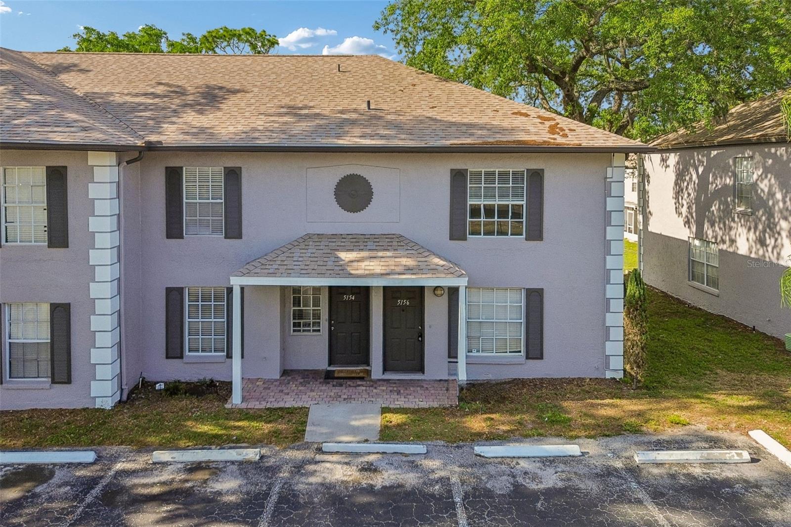 5156 SUNRIDGE PALMS DR, TAMPA, FL