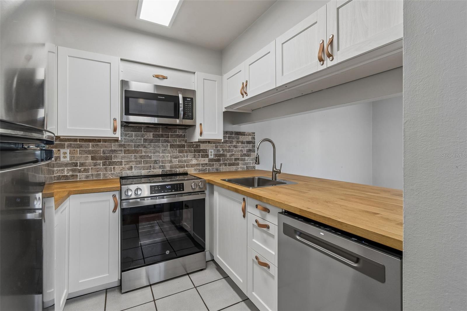 5156 SUNRIDGE PALMS DR, TAMPA, FL — photo 18