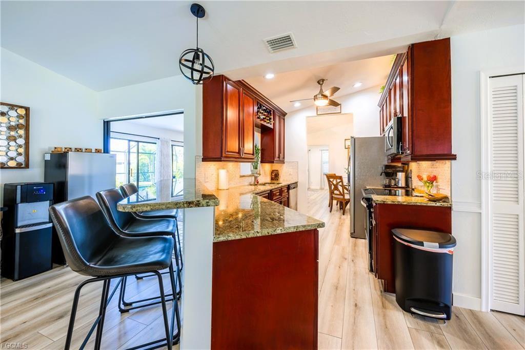 420 SW 37TH ST, CAPE CORAL, FL — photo 12