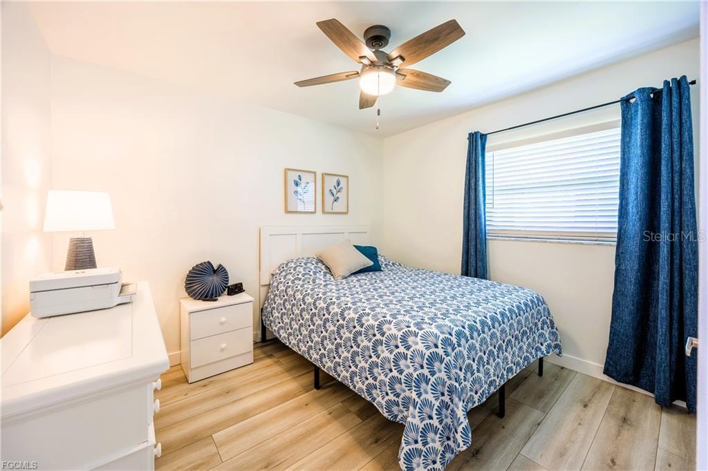 420 SW 37TH ST, CAPE CORAL, FL — photo 15