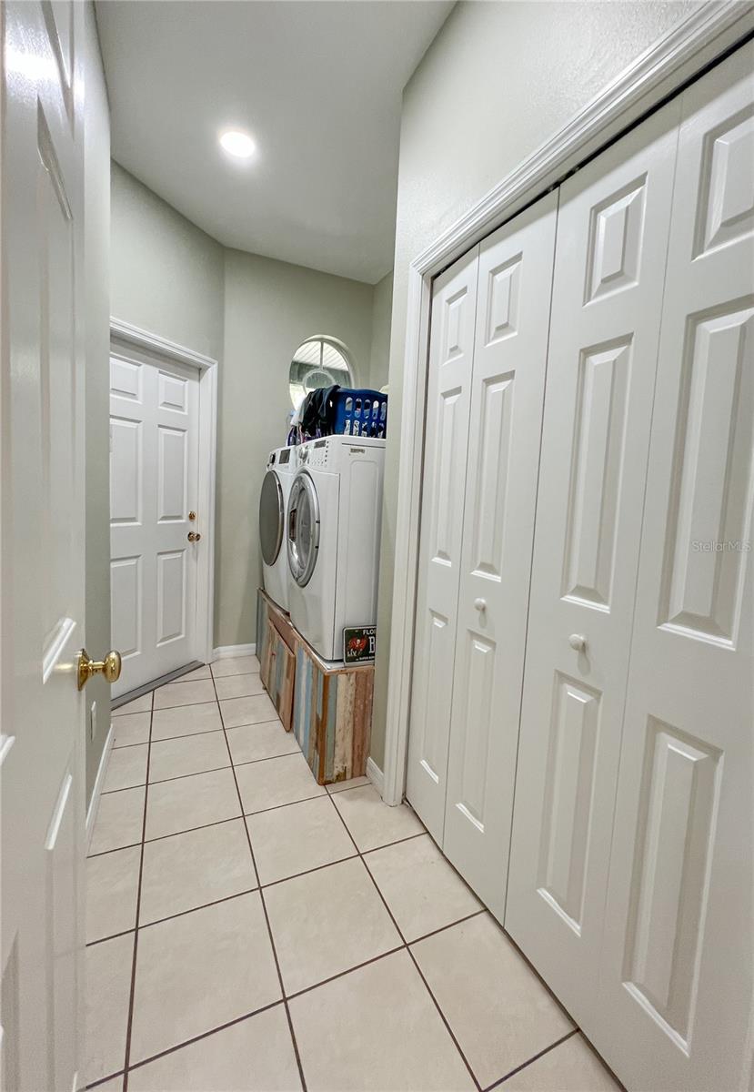 9046 SHENANDOAH RUN, WESLEY CHAPEL, FL — photo 31