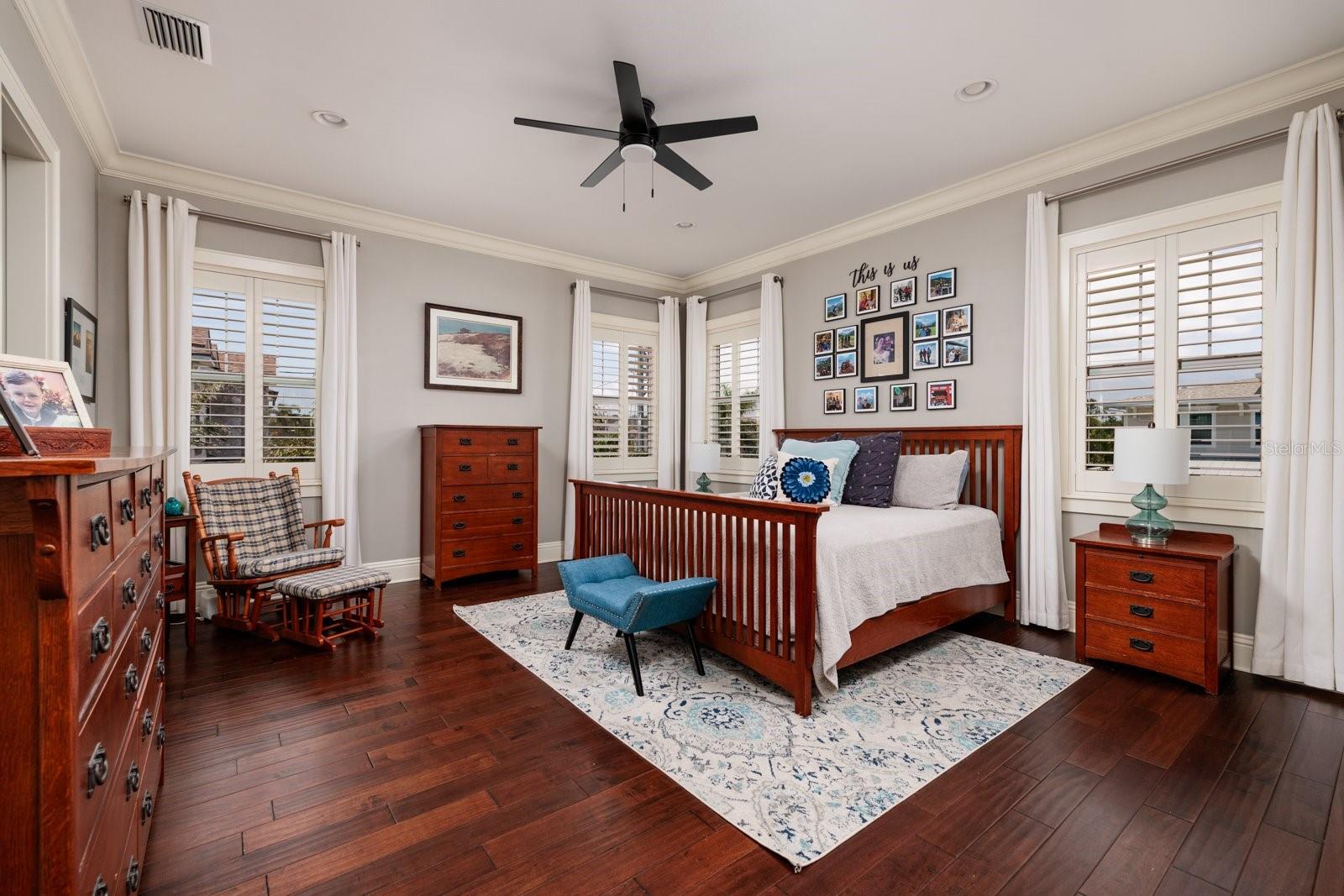 852 CORDOVA BLVD NE, ST PETERSBURG, FL — photo 26