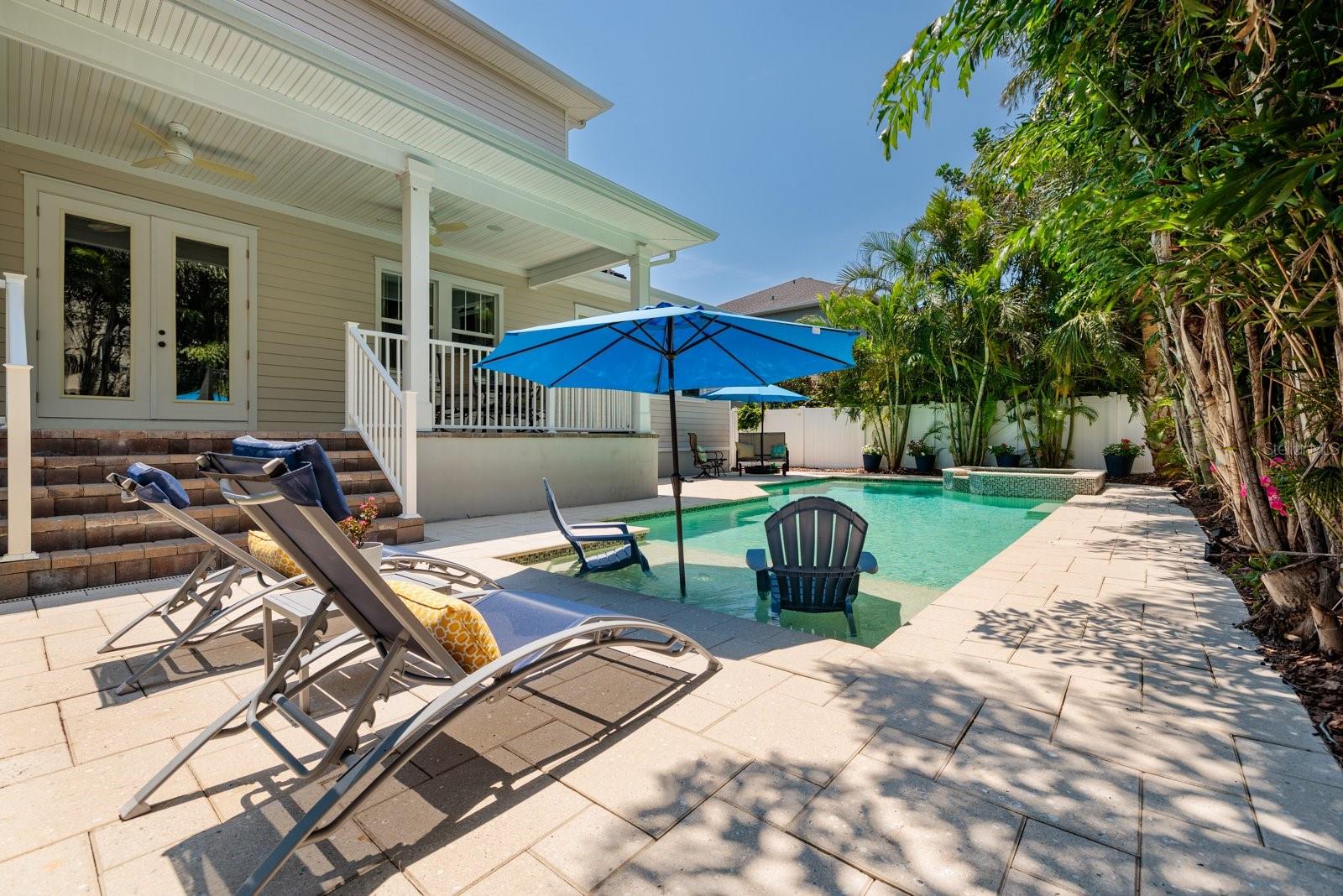 852 CORDOVA BLVD NE, ST PETERSBURG, FL — photo 44