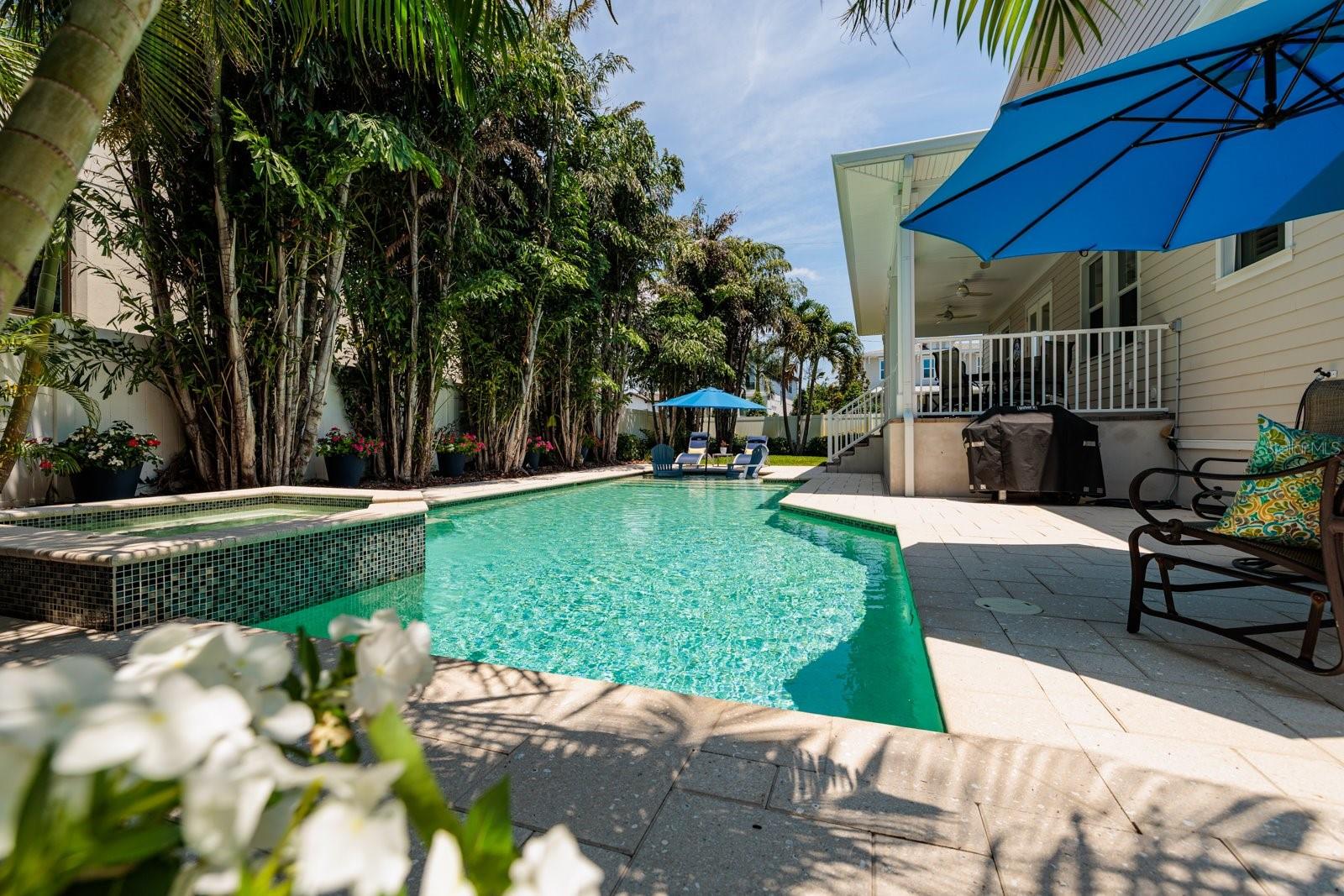 852 CORDOVA BLVD NE, ST PETERSBURG, FL — photo 45