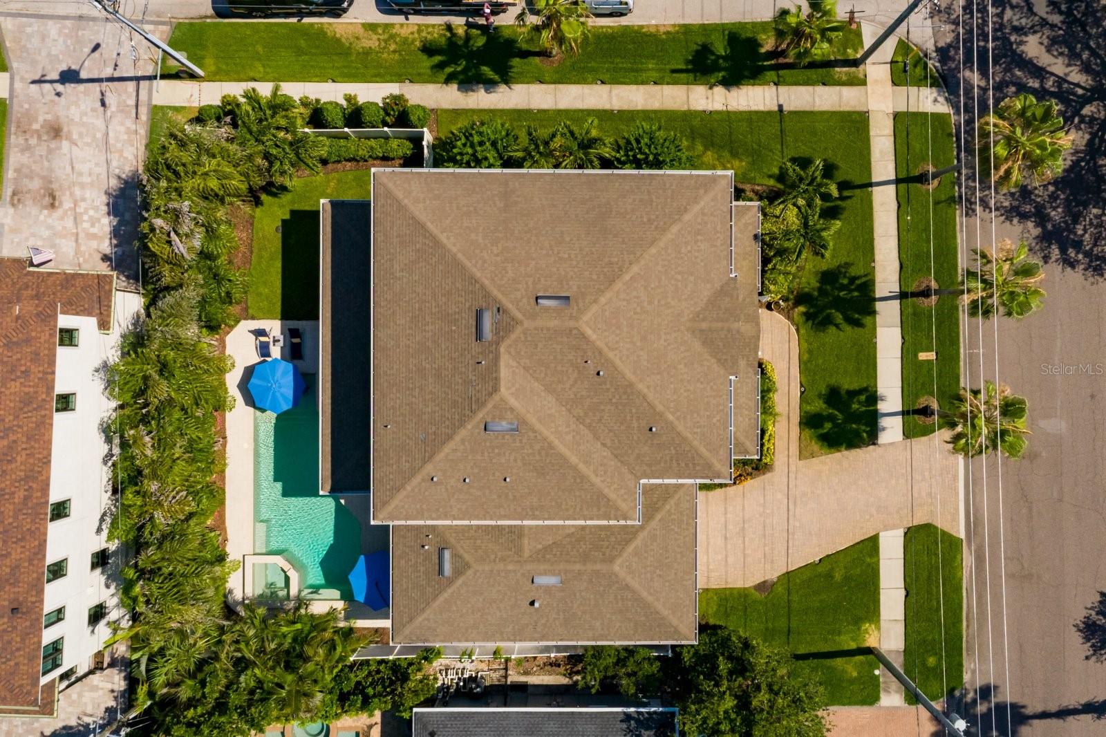 852 CORDOVA BLVD NE, ST PETERSBURG, FL — photo 51
