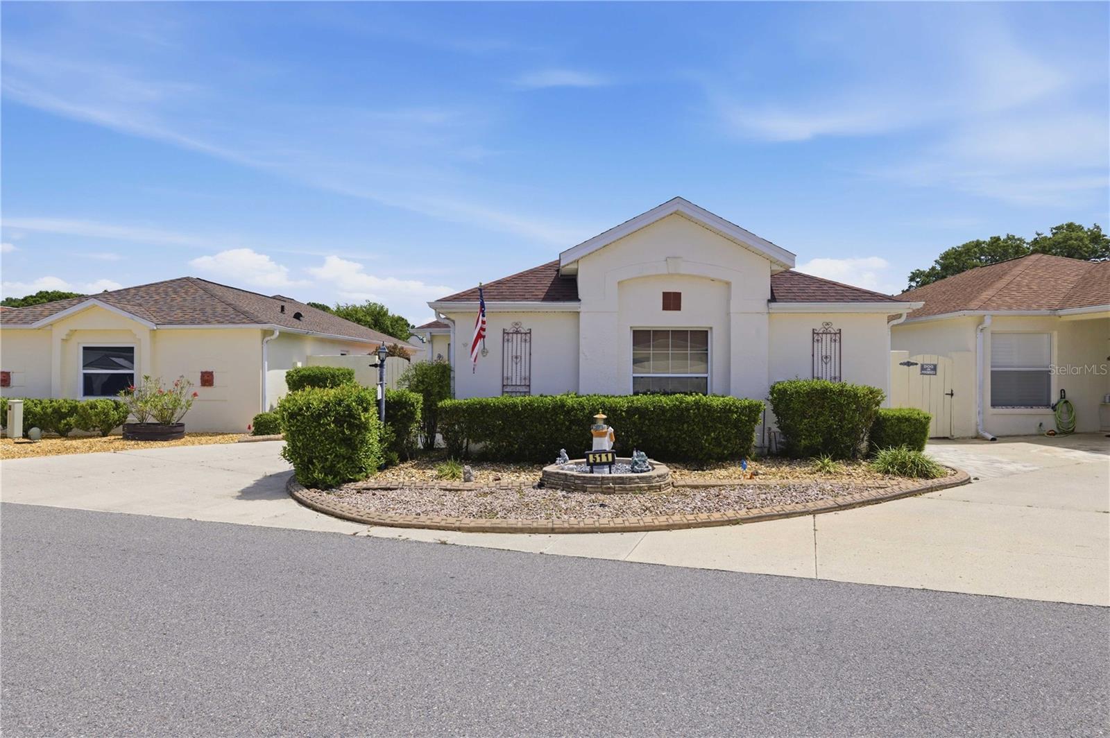 511 ALAMEDA AVE, THE VILLAGES, FL — photo 2