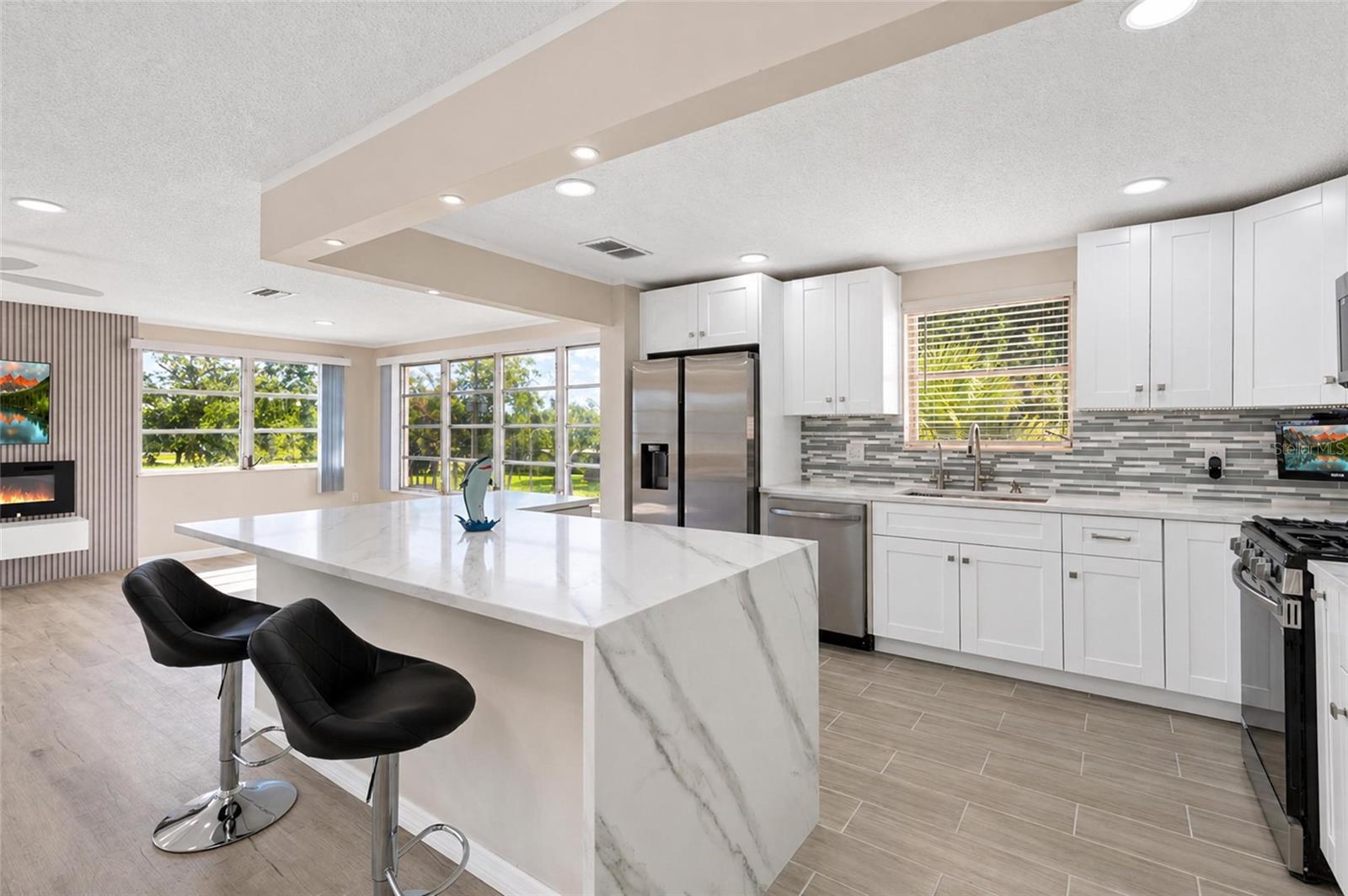 5623 80TH ST N #316, ST PETERSBURG, FL — photo 2
