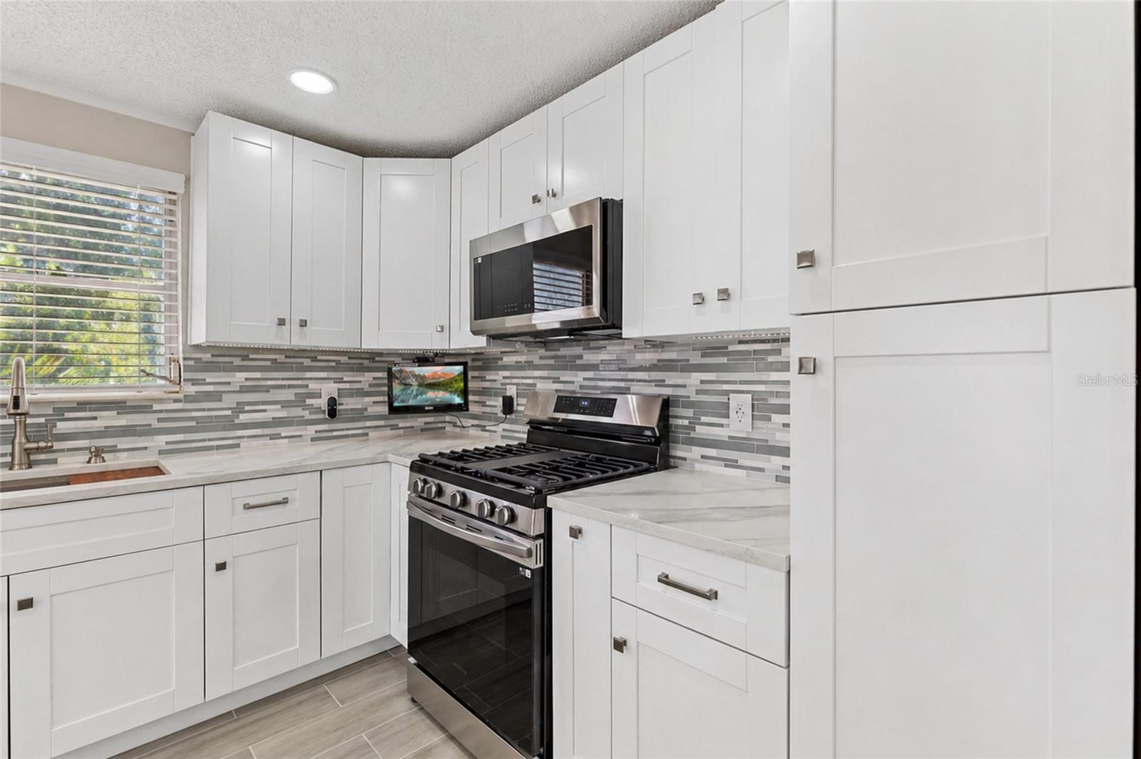 5623 80TH ST N #316, ST PETERSBURG, FL — photo 3