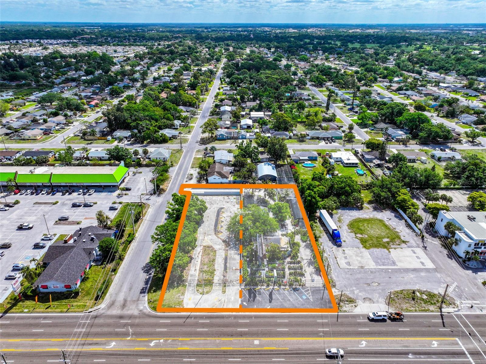 6605 14TH ST W, BRADENTON, FL — photo 3