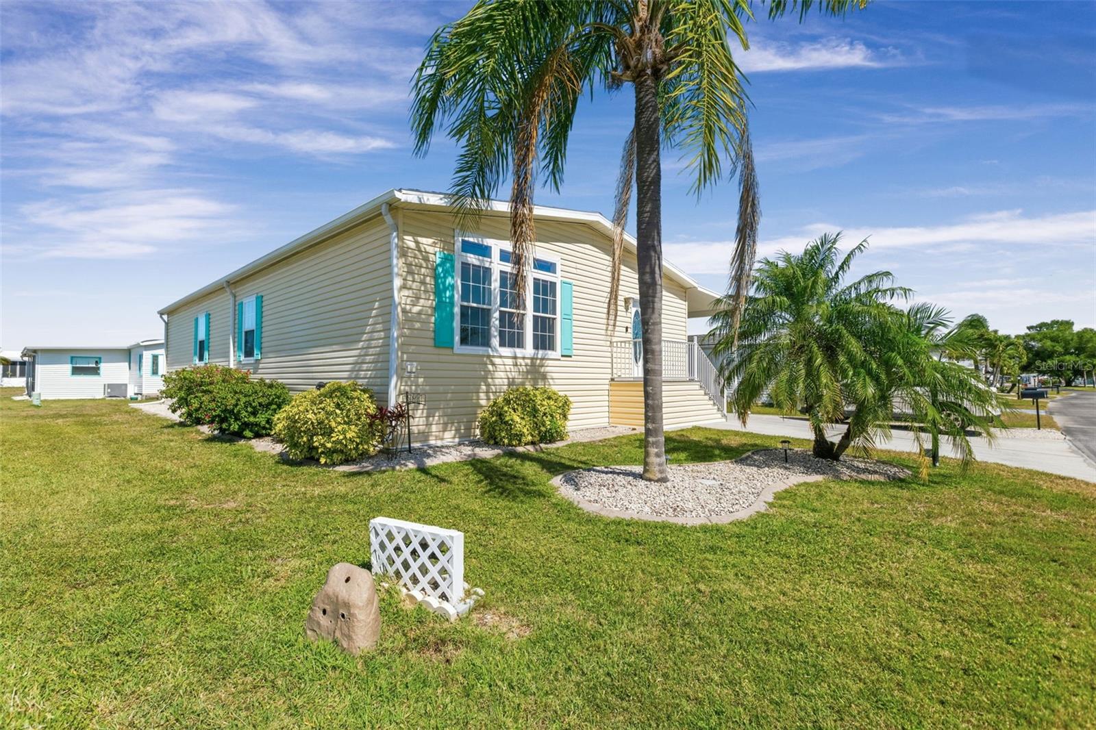 530 SAN CLEMENTE CIR, NORTH PORT, FL — photo 35