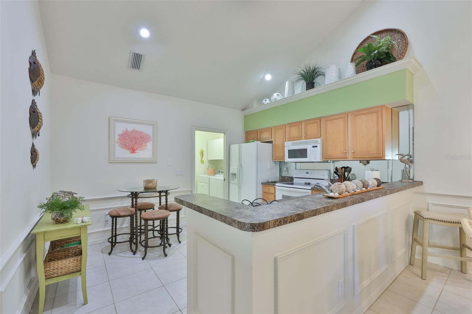 1115 GOLFVIEW WOODS DR, SUN CITY CENTER, FL — photo 10
