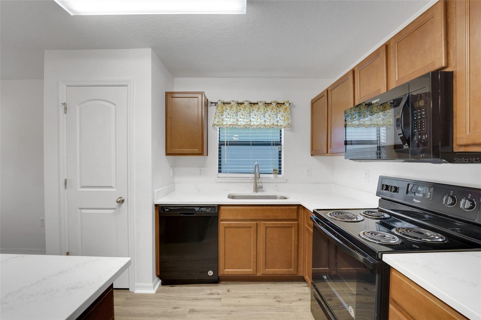 2659 ROTHERHAM RD, TAVARES, FL — photo 12