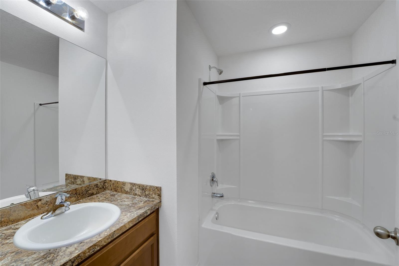 2659 ROTHERHAM RD, TAVARES, FL — photo 16