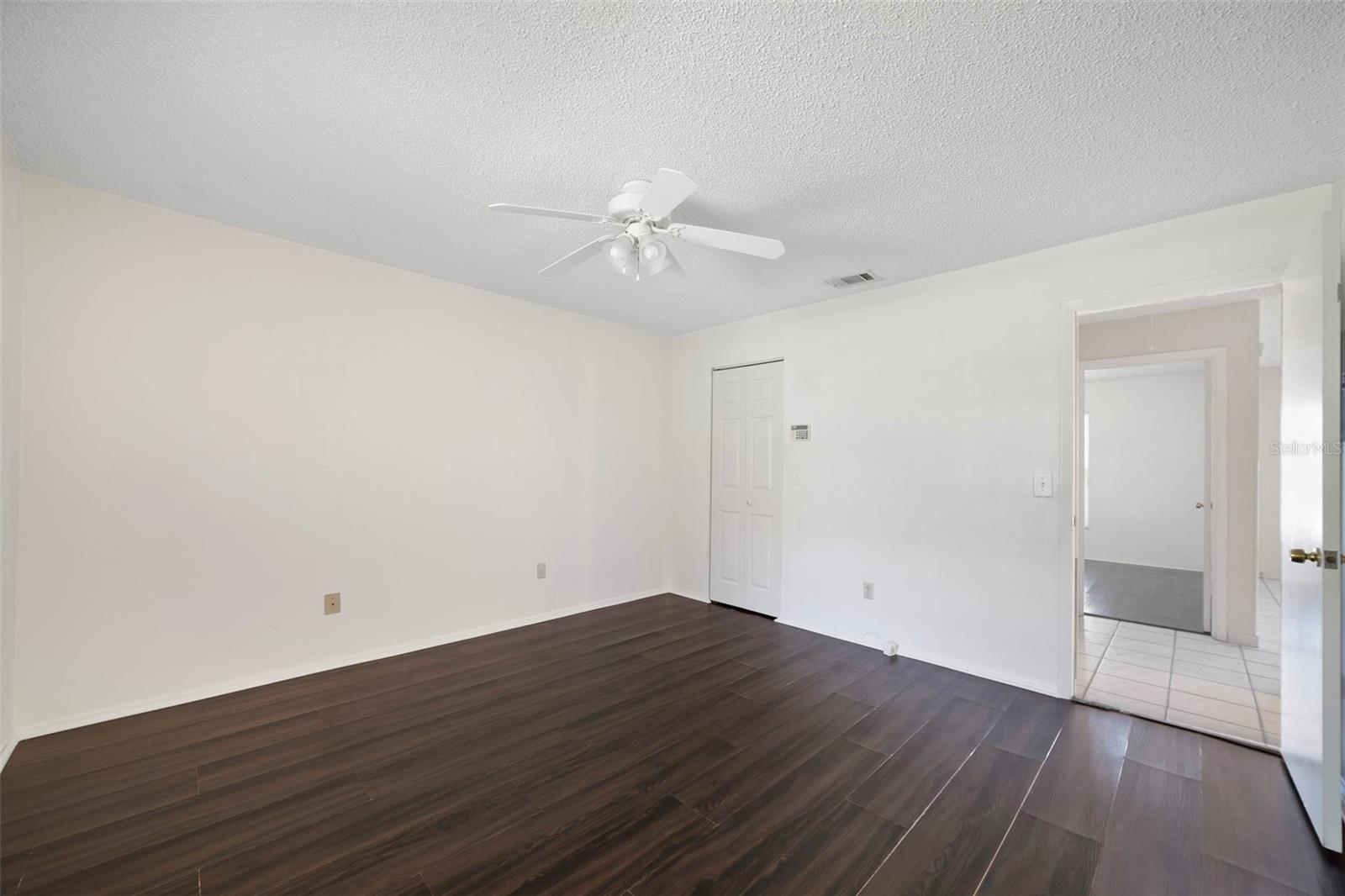 67 E COUNTRY COVE WAY, KISSIMMEE, FL — photo 10