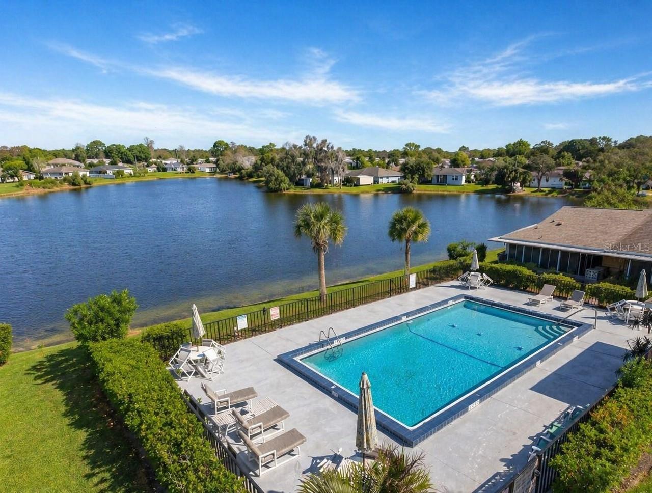 67 E COUNTRY COVE WAY, KISSIMMEE, FL — photo 2