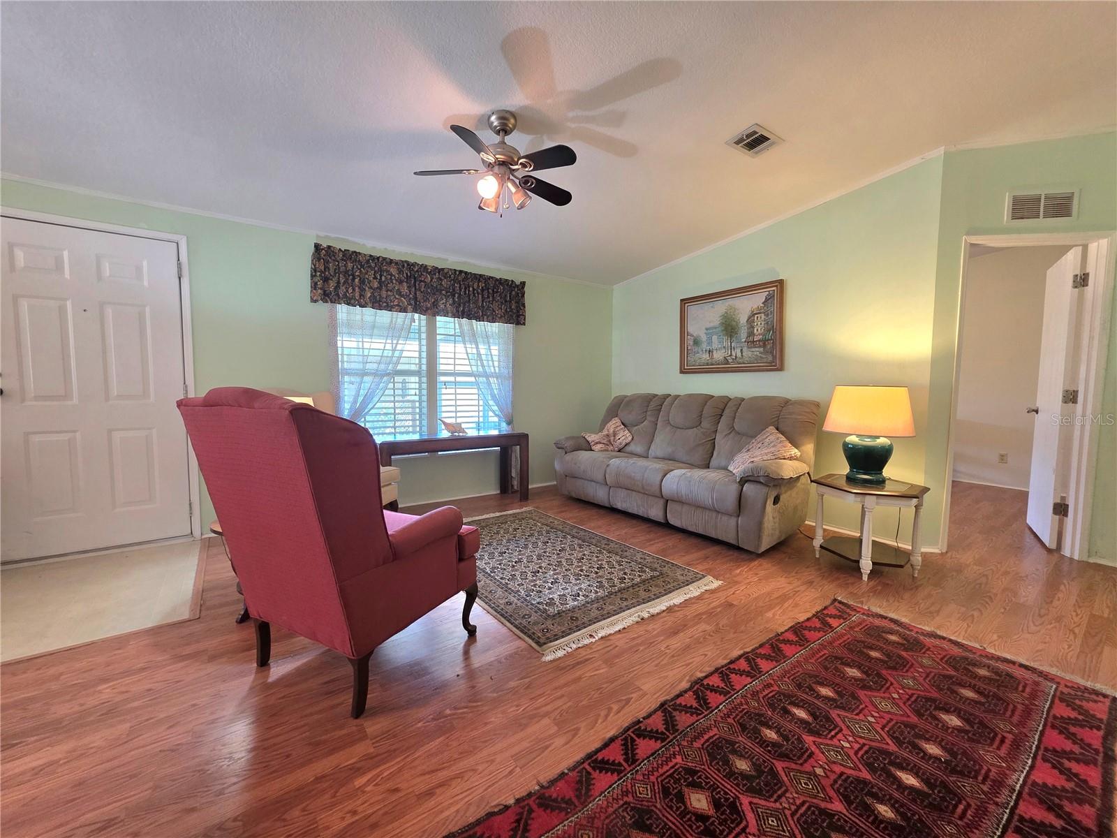 37251 LOIS AVE, ZEPHYRHILLS, FL — photo 16
