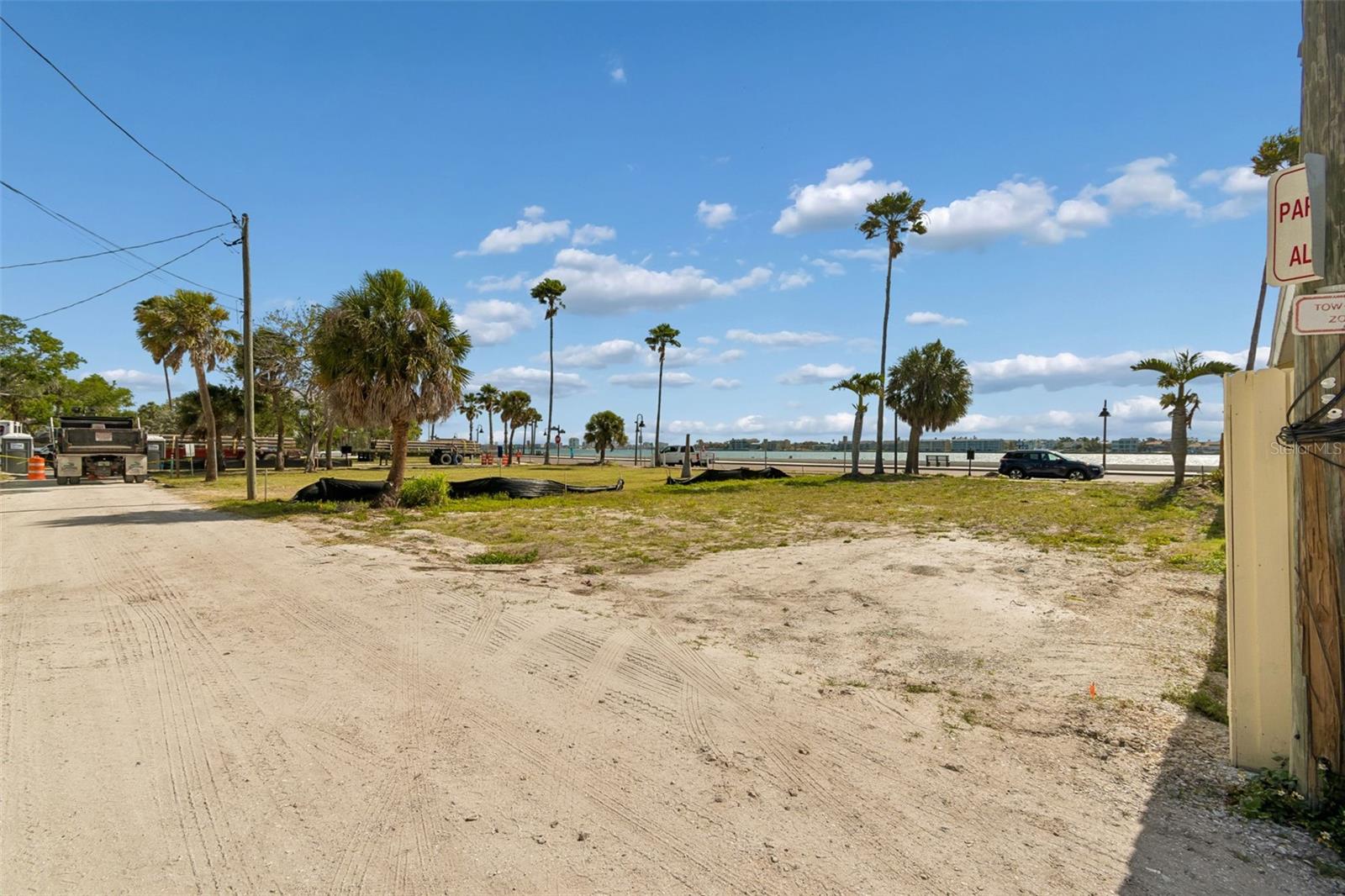 808 PASS A GRILLE WAY, ST PETE BEACH, FL — photo 23