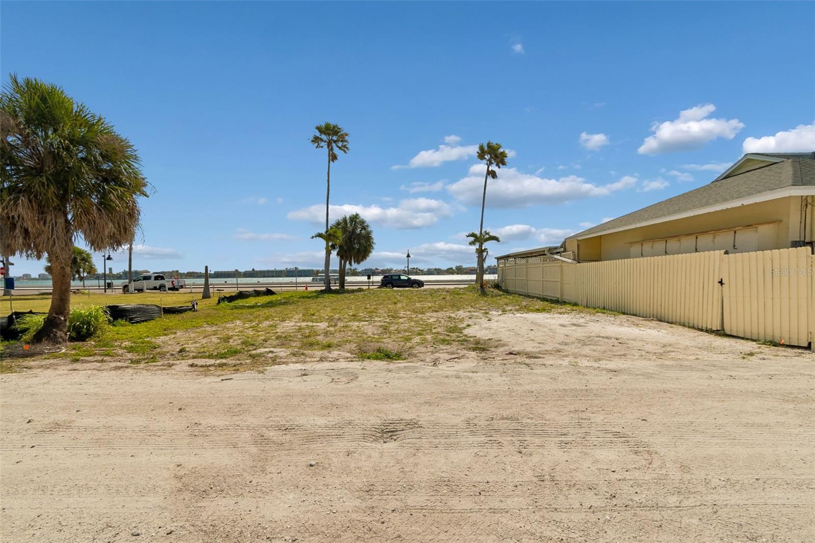 808 PASS A GRILLE WAY, ST PETE BEACH, FL — photo 24