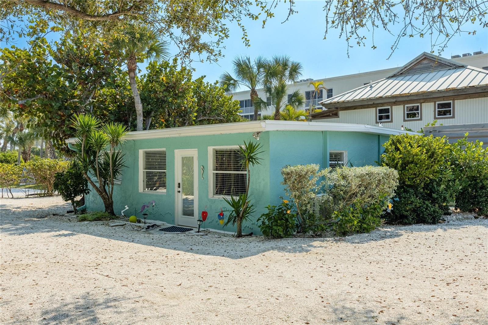 2630 N BEACH RD, ENGLEWOOD, FL — photo 68