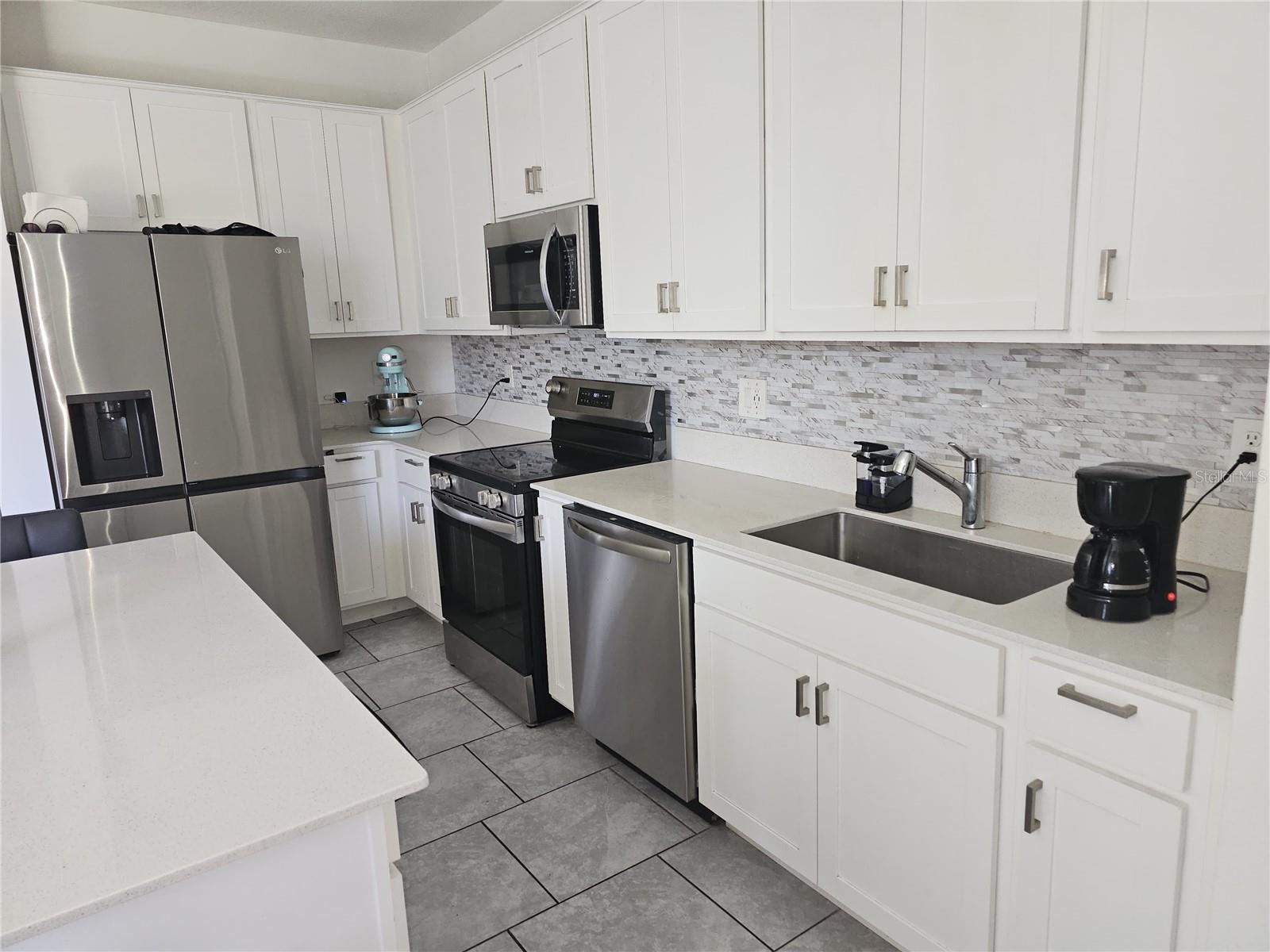 3166 LAURENT LOOP, DAVENPORT, FL — photo 13