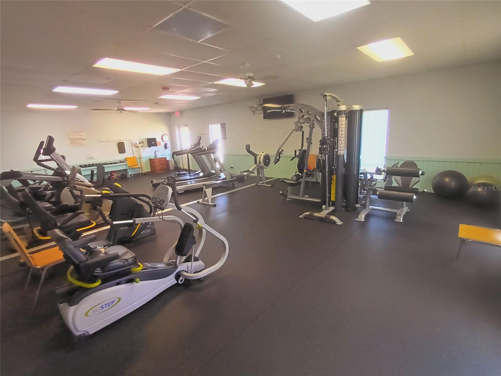 4833 BOCA RATON AVE, SARASOTA, FL — photo 37