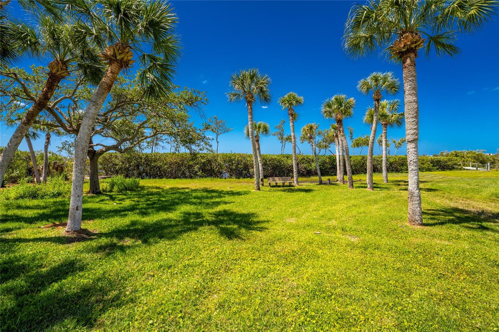 BAYSHORE DR, ENGLEWOOD, FL — photo 21