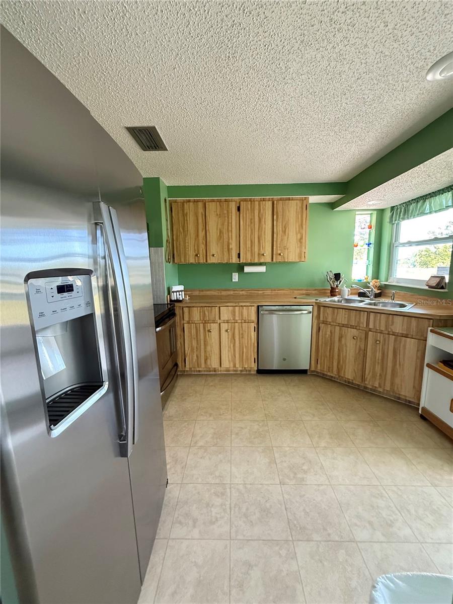 12884 BACCHUS RD, PORT CHARLOTTE, FL — photo 8