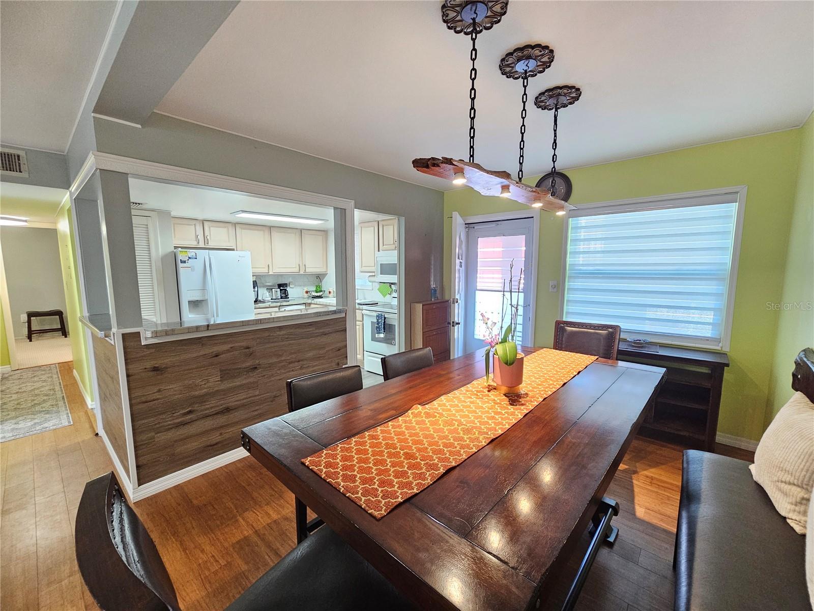 5896 PALM LN #C27, BRADENTON, FL — photo 2