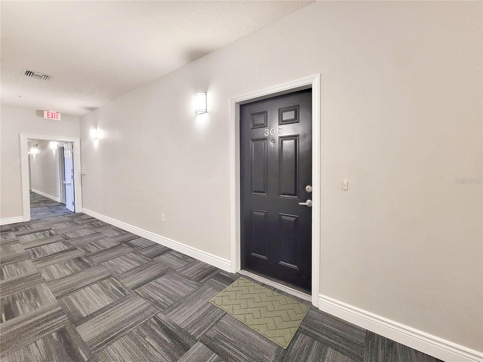 1185 SW 9TH RD #306, GAINESVILLE, FL — photo 3