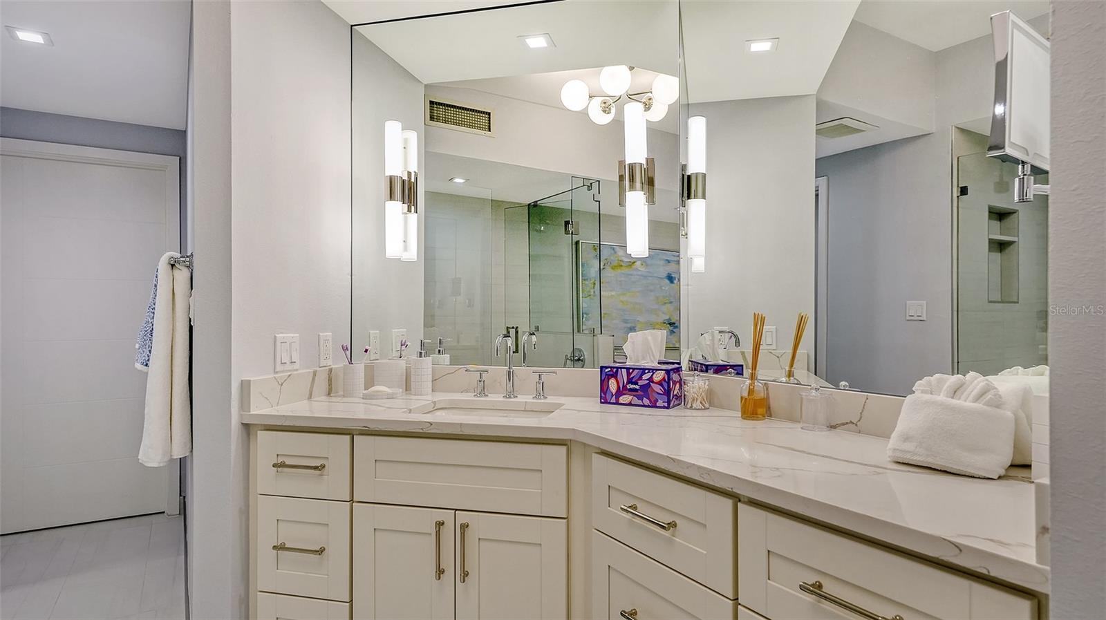 3060 GRAND BAY BLVD #172, LONGBOAT KEY, FL — photo 32