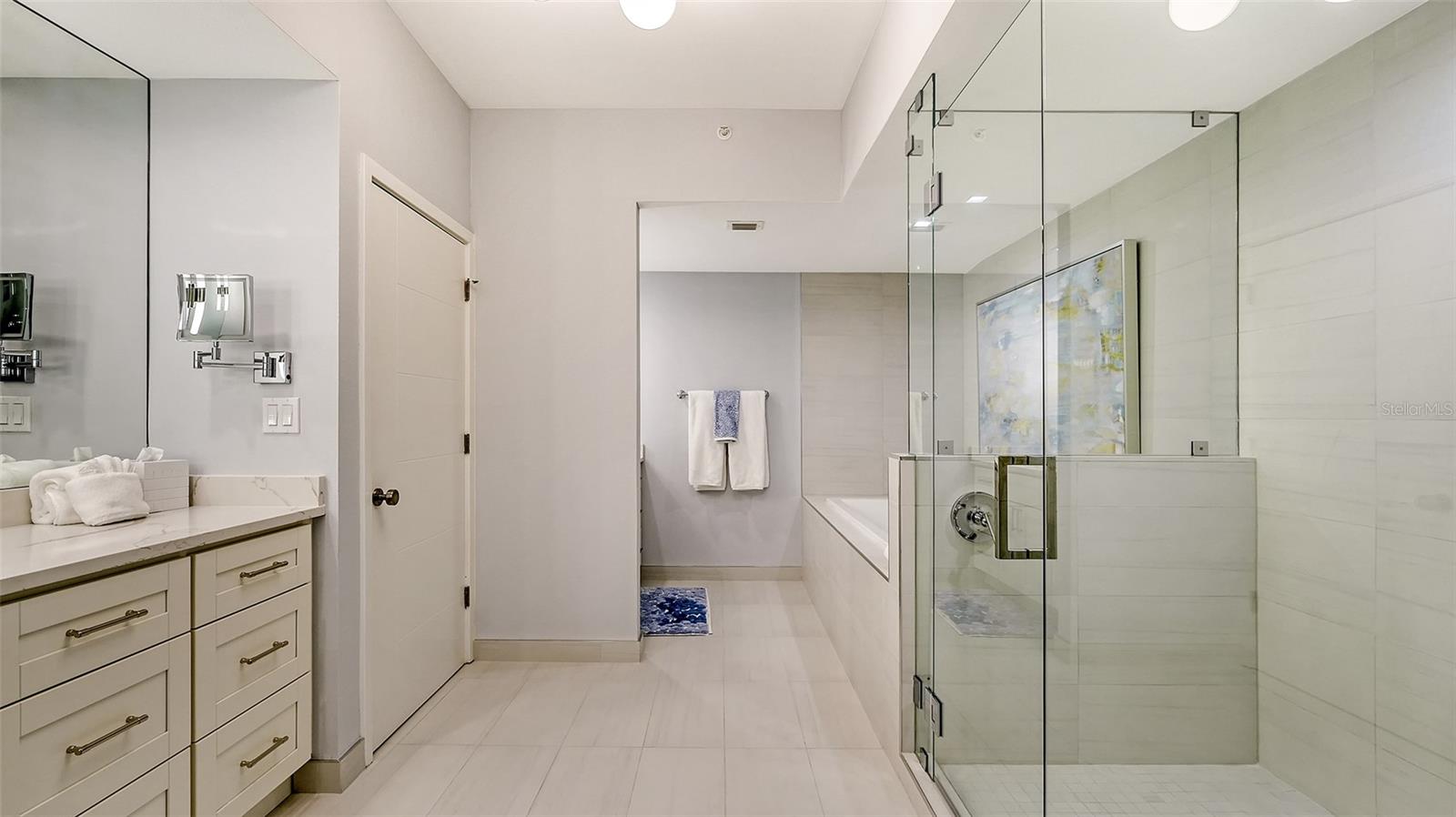 3060 GRAND BAY BLVD #172, LONGBOAT KEY, FL — photo 34