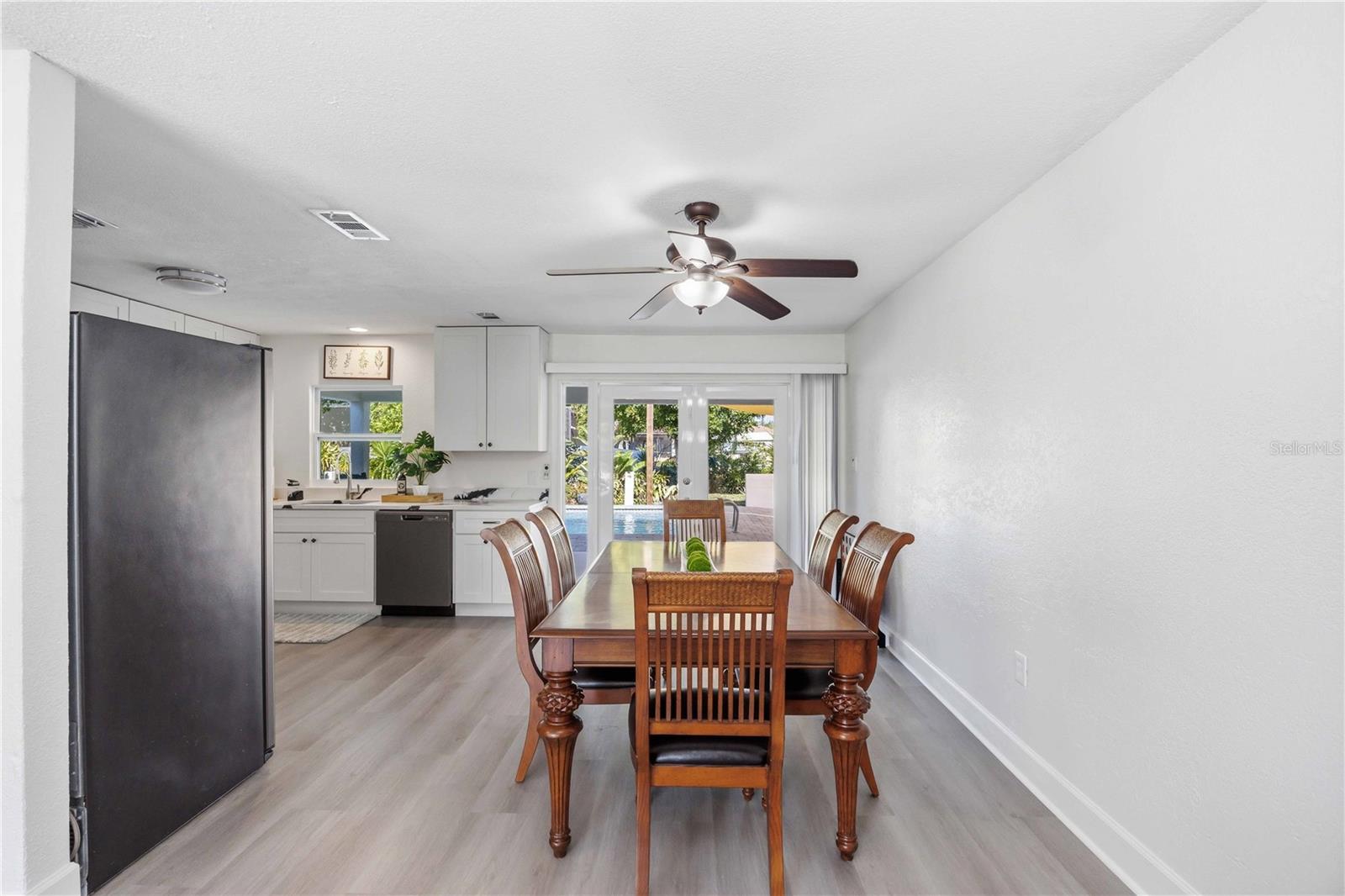 5281 BOYLE TER, PORT CHARLOTTE, FL — photo 11