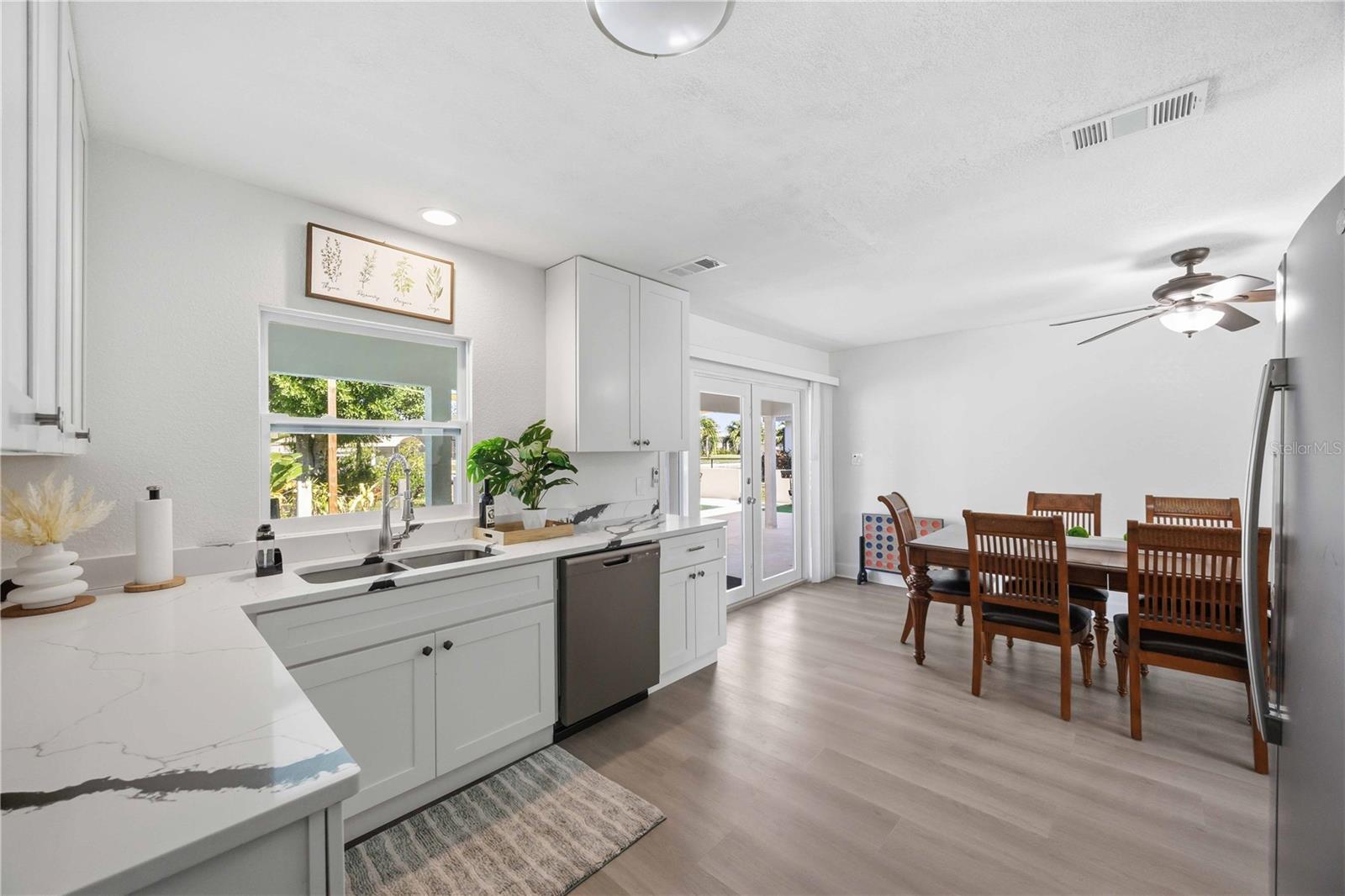 5281 BOYLE TER, PORT CHARLOTTE, FL — photo 17