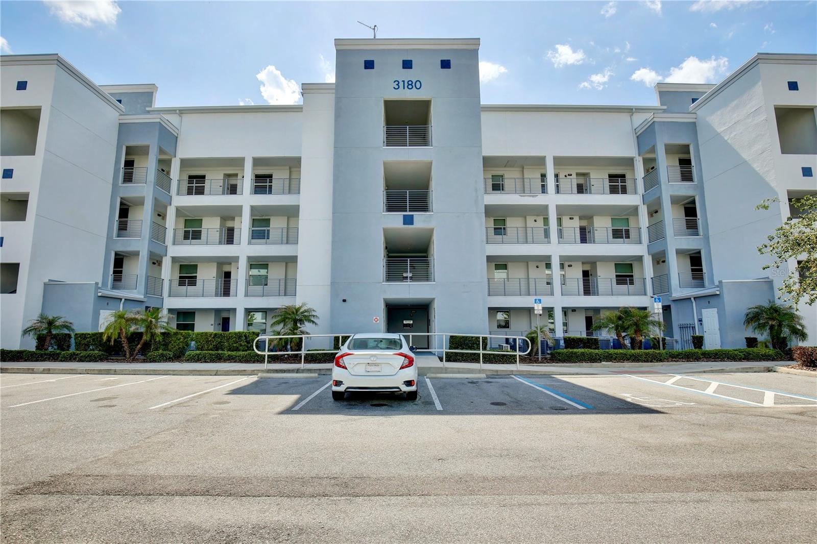 3180 PARADOX CIR #402, KISSIMMEE, FL