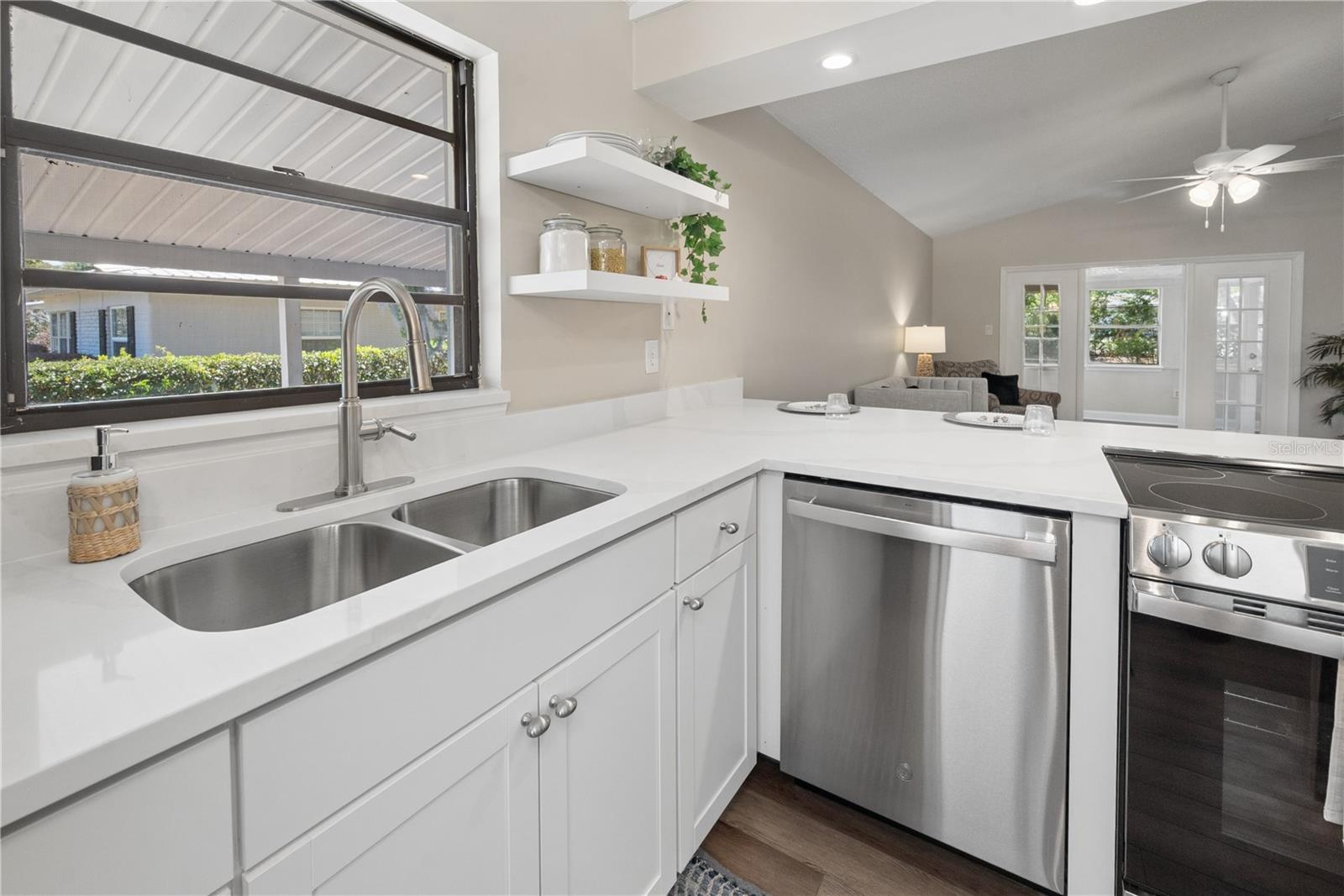 950 S LAWRENCE BLVD, KEYSTONE HEIGHTS, FL — photo 7