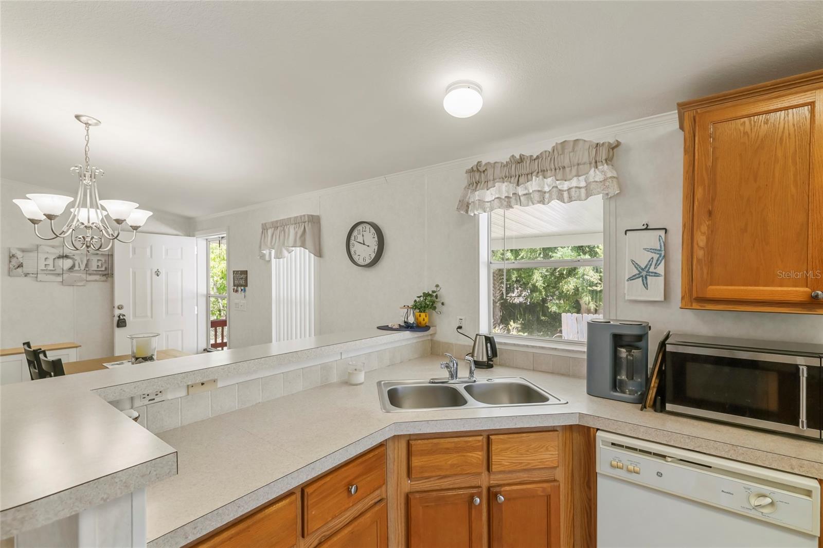 2927 COQUINA ESPLANADE, PUNTA GORDA, FL — photo 17