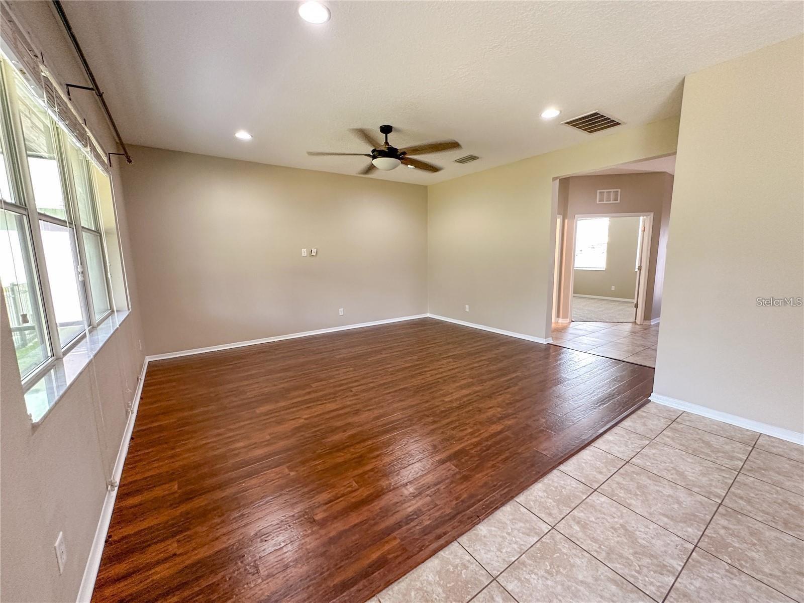 8979 39TH STREET CIR E, PARRISH, FL — photo 2