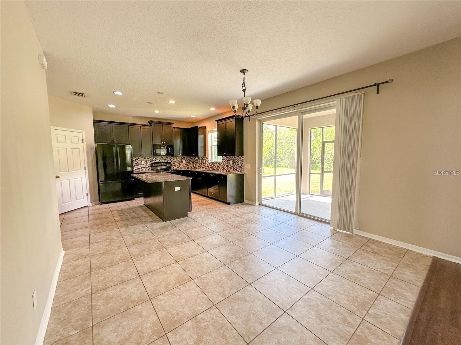 8979 39TH STREET CIR E, PARRISH, FL — photo 4