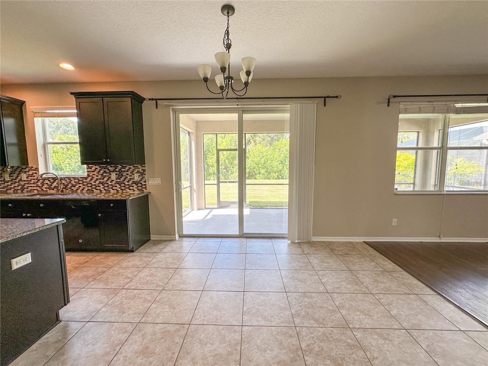 8979 39TH STREET CIR E, PARRISH, FL — photo 5