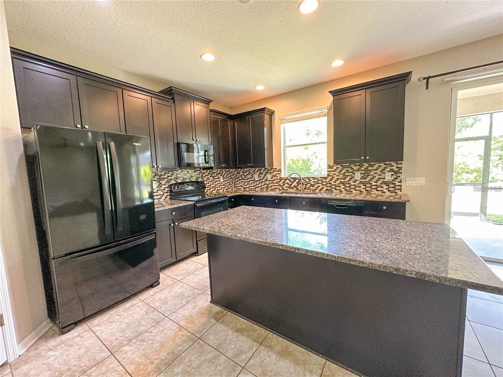 8979 39TH STREET CIR E, PARRISH, FL — photo 7