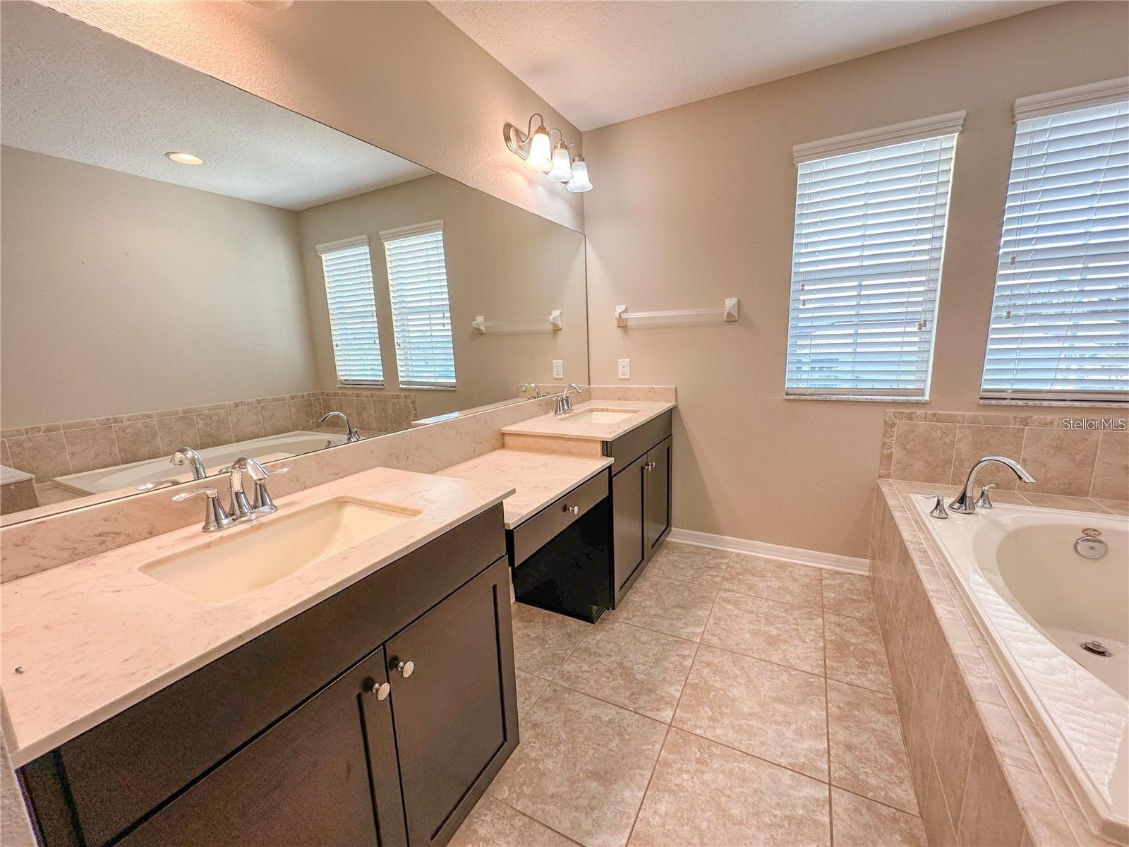 8979 39TH STREET CIR E, PARRISH, FL — photo 14