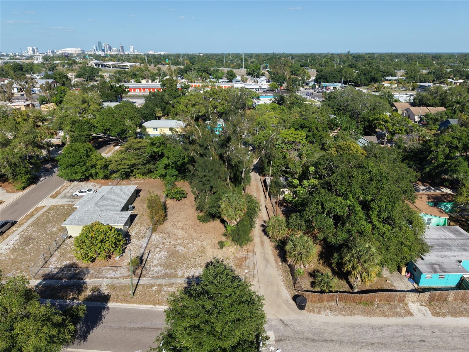 14TH AVE S, ST PETERSBURG, FL — photo 2