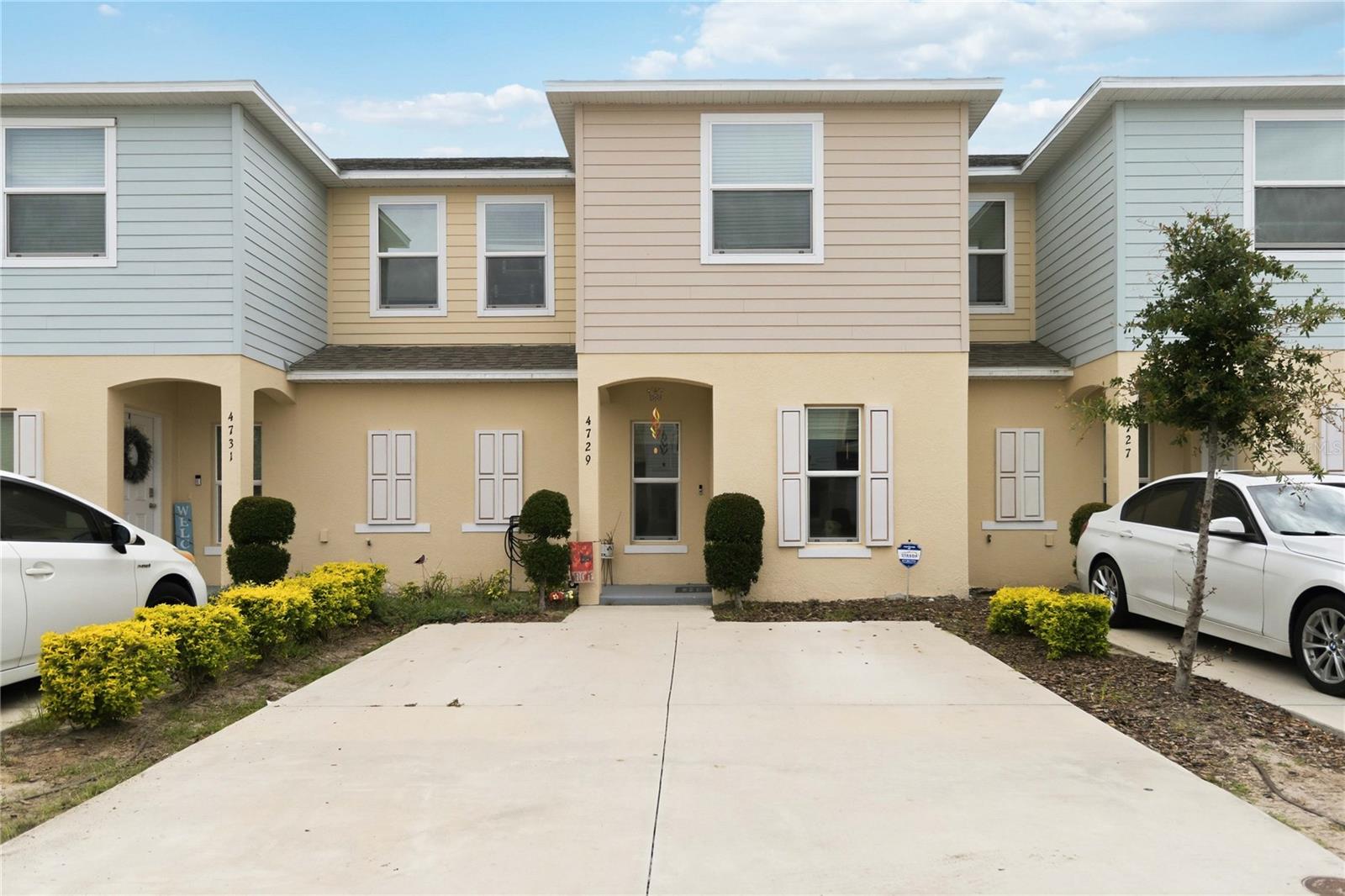 4729 CORAL CASTLE DR, KISSIMMEE, FL — photo 2