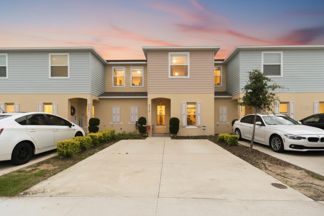 4729 CORAL CASTLE DR, KISSIMMEE, FL