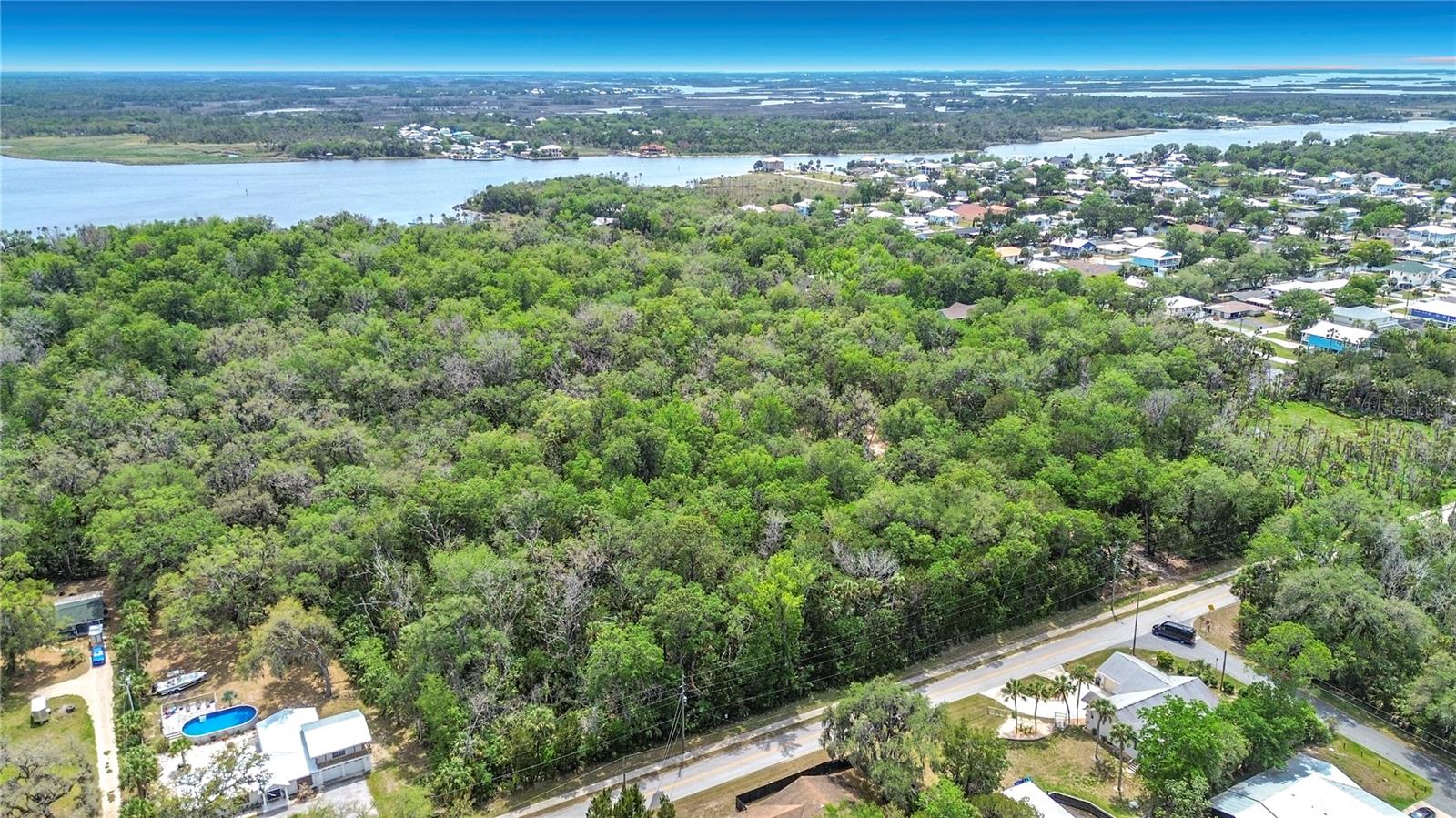 1670 NW 19TH ST, CRYSTAL RIVER, FL — photo 3