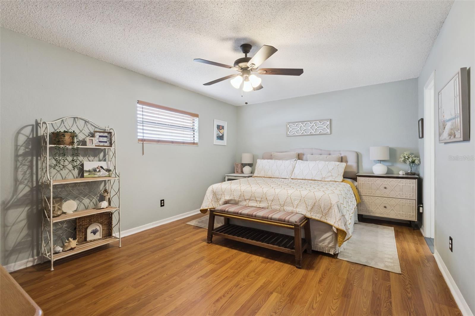 27627 LOIS DR, TAVARES, FL — photo 54
